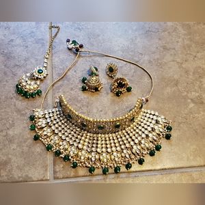 Indian pakistani bridal jewelry